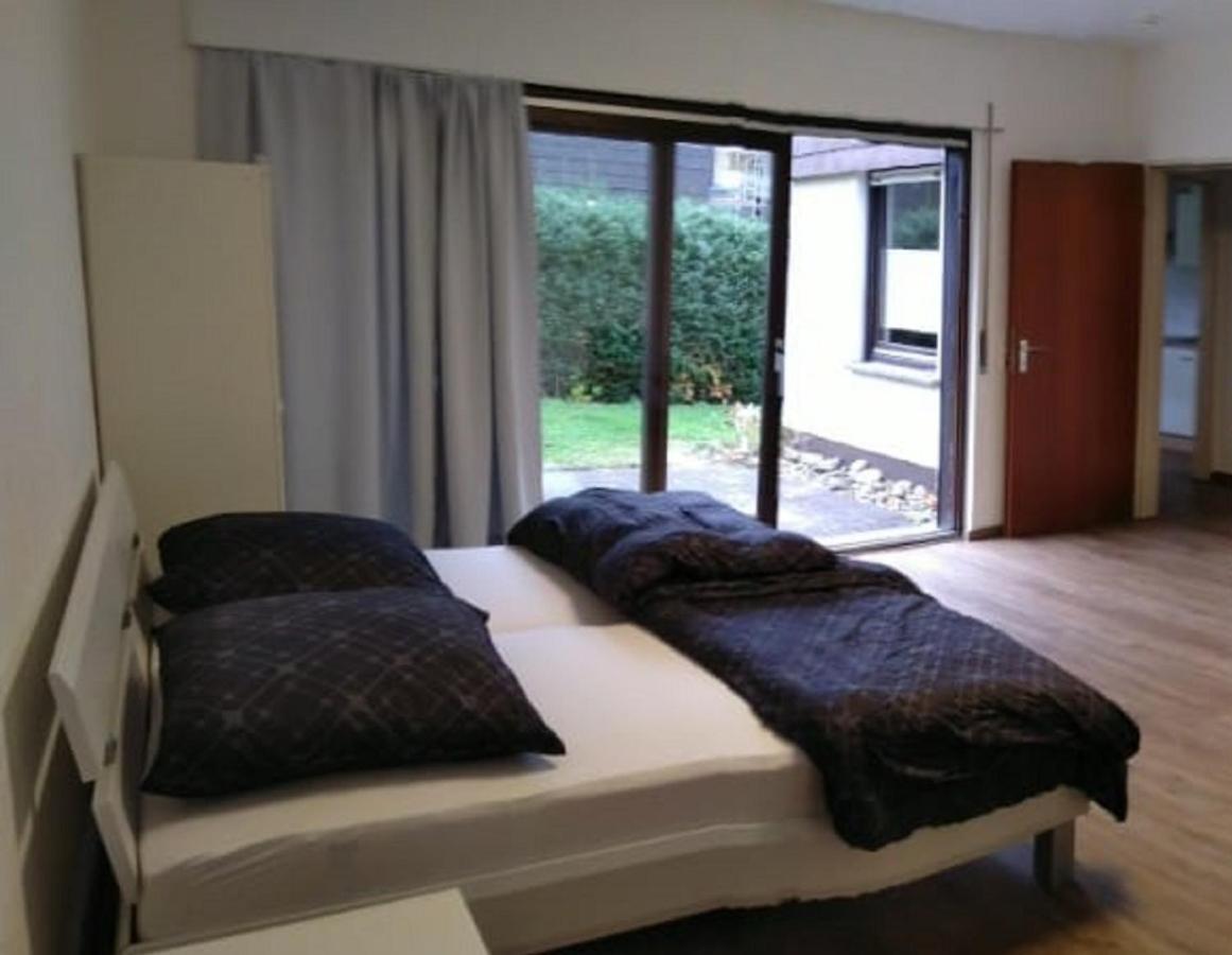 Kleine Ferienwohnung, Einzimmeraparment In Altenkirchen Almersbach Exteriör bild